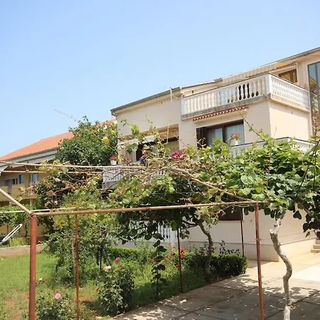 Apartment Martina *